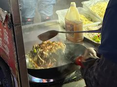 -吴三酸菜麻食酱香面馆(印花布园小区店)