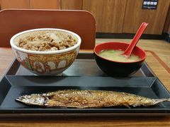 -食其家·牛丼咖喱(广元西路店)