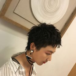 -简法造型·品牌形象店