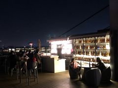 -顽啤熊·酒客酒馆(苏城夜景必选店)