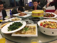 -月圆霖特色农家乐