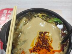 -风味砂锅居(泰华店)