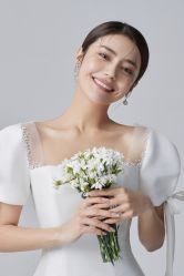 -乐派诗婚纱摄影