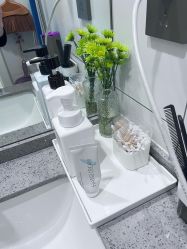 -靓芙泉专研痘痘肌