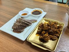 -贯贯吉·清真餐厅(浙江中路店)