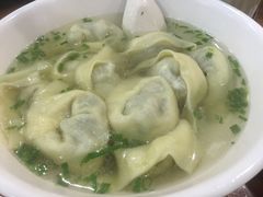 -潘国仙耳光馄饨(黄家阙路店)