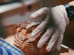 三种酱配酸面包-Mesa Madre梅萨妈妈·Bintana(国贸店)