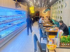 -牛串门串串香(东直门簋街总店)
