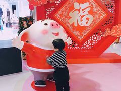 -梅龙镇广场