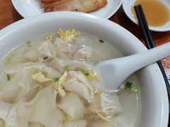 -上海特色小笼店(铁岭路90弄小区店)