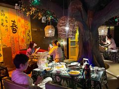 -树下时尚餐厅(翠园街店)