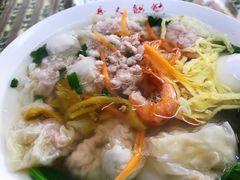 -长人馄饨铺(解放街店)