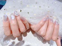 -吉吉靓甲美睫