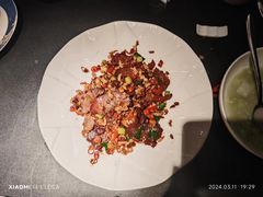 -凤凰湘语·平价海鲜餐厅(浦东旗舰店)