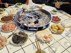 -储奇门鳝鱼火锅(总店)