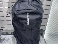 -SALOMON萨洛蒙(青岛海信店)
