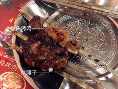 -烤肉小伙烤肉店