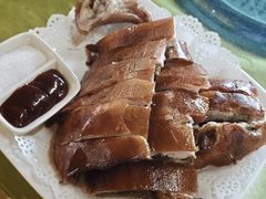 -大石鼓山庄·珠海第一烧猪