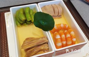 Sauce Four Treasures