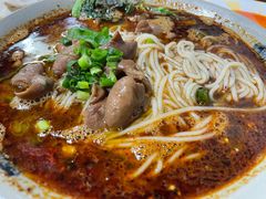 红烧肥肠粉-丁丁猫重庆小面(徐州路店)