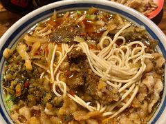 -矮子粉店1985·长沙米粉(湘春路店)