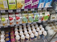 -全家便利店(宜山路站店)