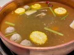 -牛村来人潮汕牛肉火锅(西单店)