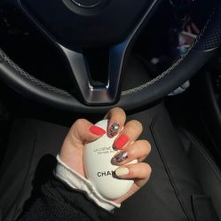 -柚子•猫美睫美甲