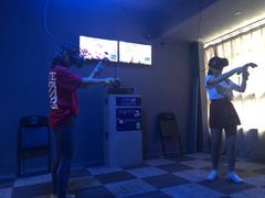-VR 间客漫·PS电玩·虚拟现实包间游戏电竞(街道口店)
