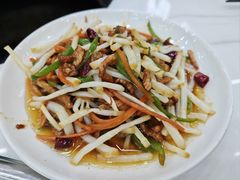-丹水桥地锅鱼·翘嘴鲌·地方特色全鱼宴(丹江口大坝店)