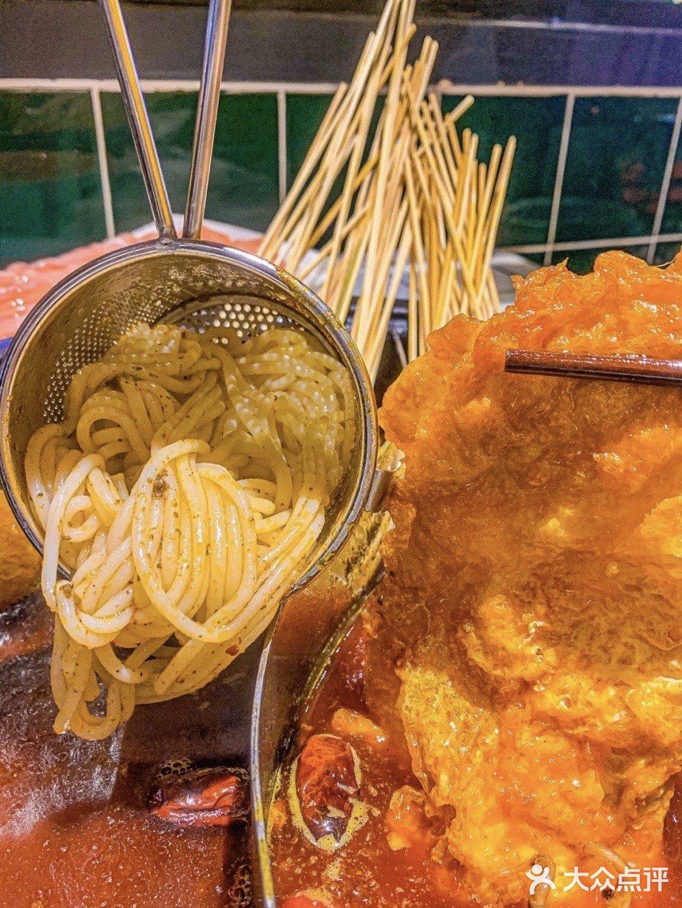 终于在苏州吃上螺蛳粉火锅了，味道绝绝子