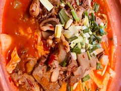 -云海肴·汽锅鸡·云南菜(天山百盛优客店)