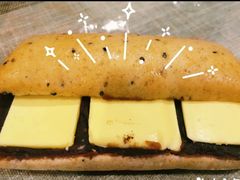 红豆黄油全麦恰帕塔-巴黎贝甜(来福士店)