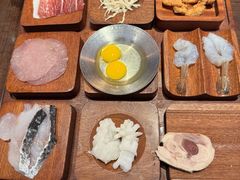 -银米·云南传统过桥米线(双廊黑金冠店)