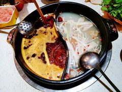 鸳鸯锅底-钢管厂歆瑞源油卤串串香(春熙路太古里店)