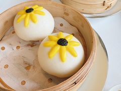 凤凰流沙包-伯衡55·吉品轩(乌鲁木齐南路店)