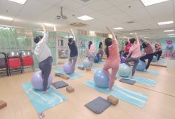 -爱尔乐美孕产瑜伽·普拉提