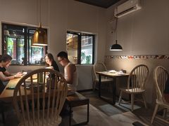 -黄鹤天厨·泡椒田鸡创始者(莲花店)