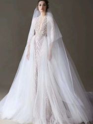 -拉瑞娜LaReine婚纱礼服高级定制