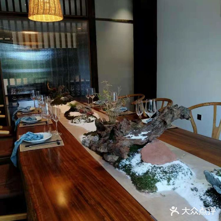 成南绝美湖景私房菜||麓·隐
