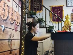 -莱仪堂艾灸经络养生馆(宜川路店)