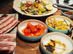 -明洞阿姨·韩式酱蟹烤肉·创意料理(三元桥店)