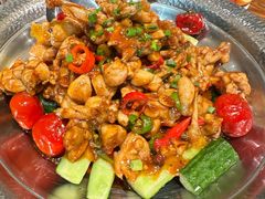 -黄泥岗·地道湖北菜(奥特莱斯店)