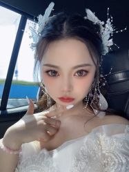 -莫小姐婚纱