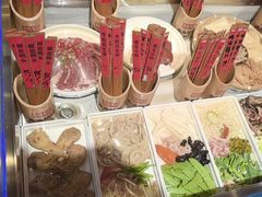 -魏铭鱼头捞饭(晋阳路店)