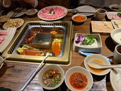 -东巴人鱼豆花火锅(幸福街店)