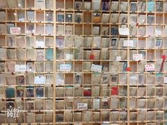 -猫的天空之城概念书店(杭州南宋御街店)