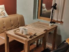 -房角石咖啡与书(吉大南校店)