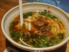 -湘人龙记老长沙米粉(鸟巢店)