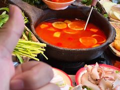-夺欢喜贵州酸汤牛肉火锅(静安寺店)